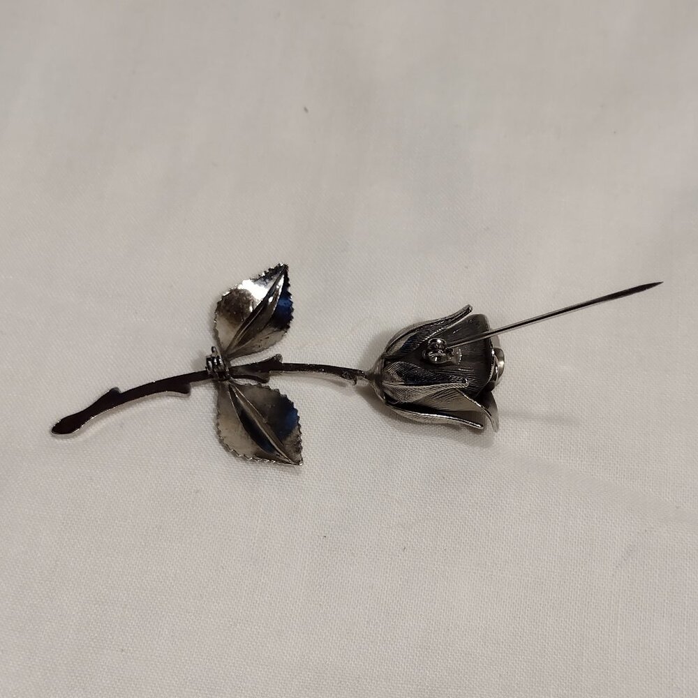 "Legend of the Christmas Rose" Pin - Picture 5 of 5
